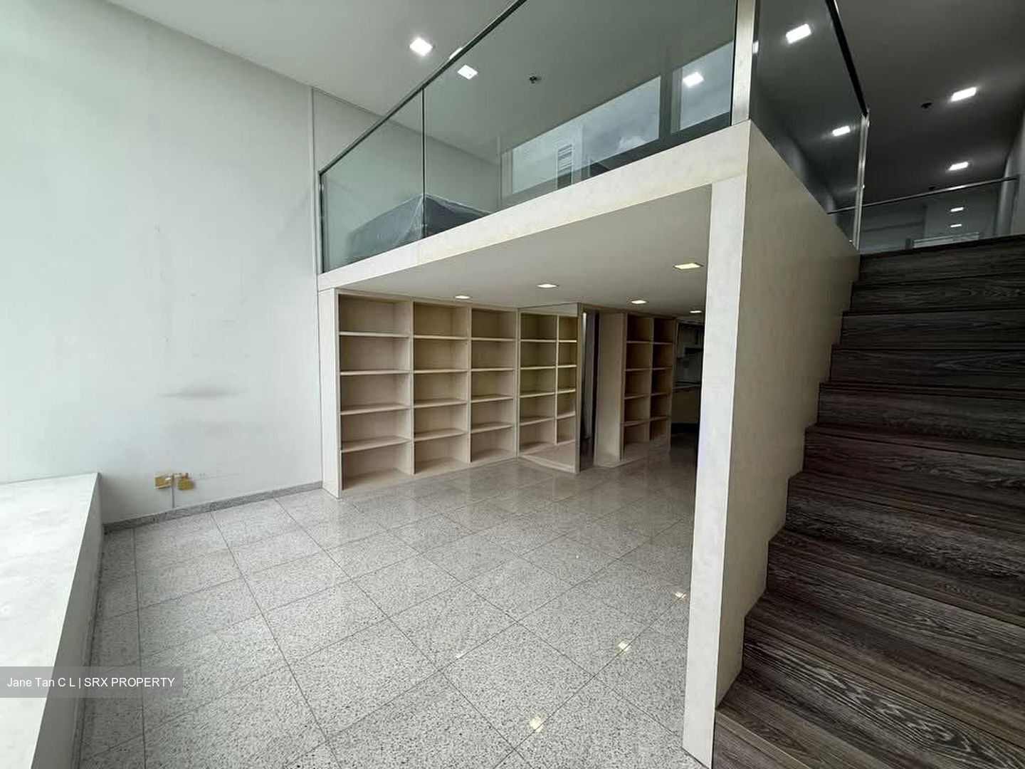 The Central (D1), Office #547603191
